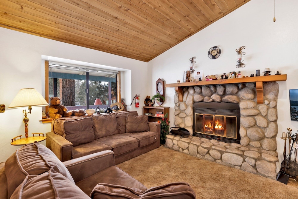 R & R Retreat #1767 — hotel in Big Bear City