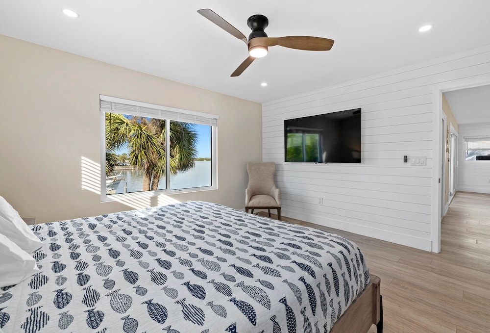 Chadwick Cove Resort & Marina - photo 6