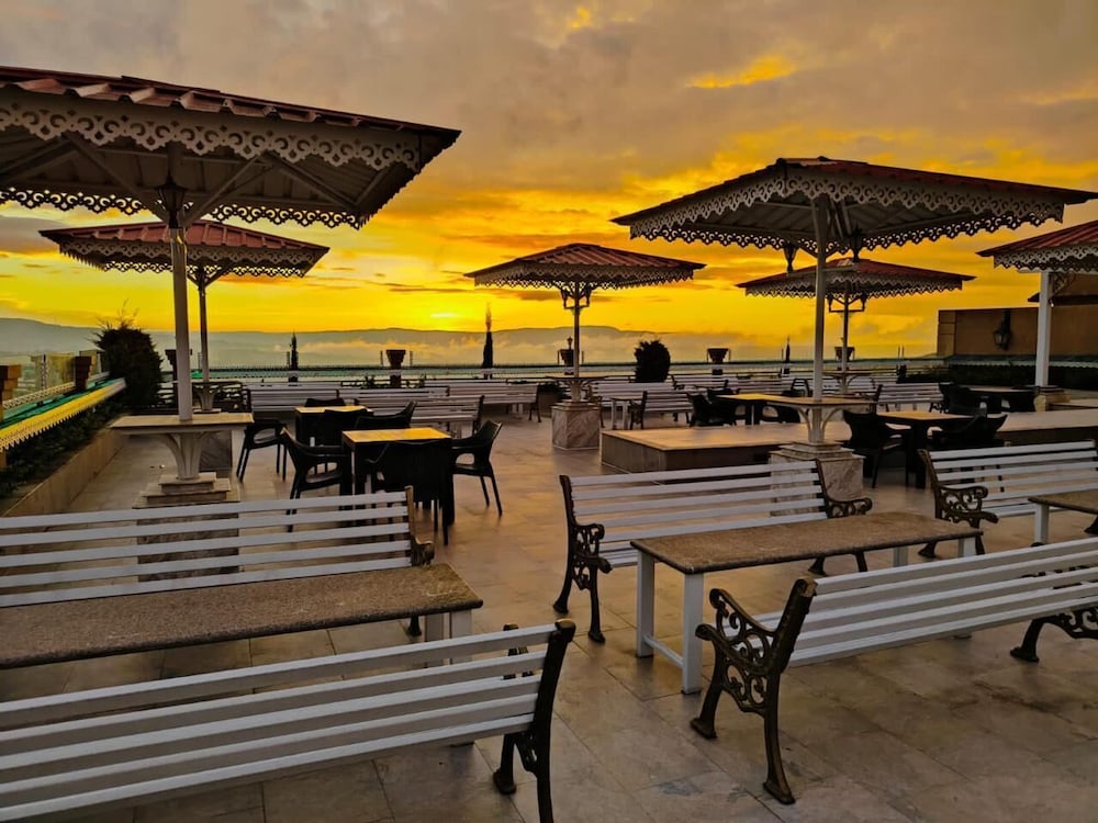 Hotel Acropolis - last minute hotel in Shillong