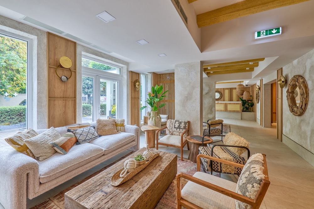 Serenity Hotel - carbon neutral hotel in Timisoara