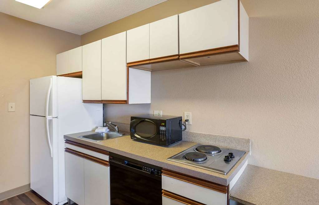 Extended Stay America Select Suites Wilkes Barre Scranton - photo 33