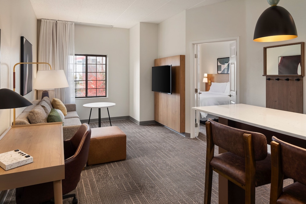 Staybridge Suites MPLS Maple Grove Arbor Lakes by IHG - photo 9