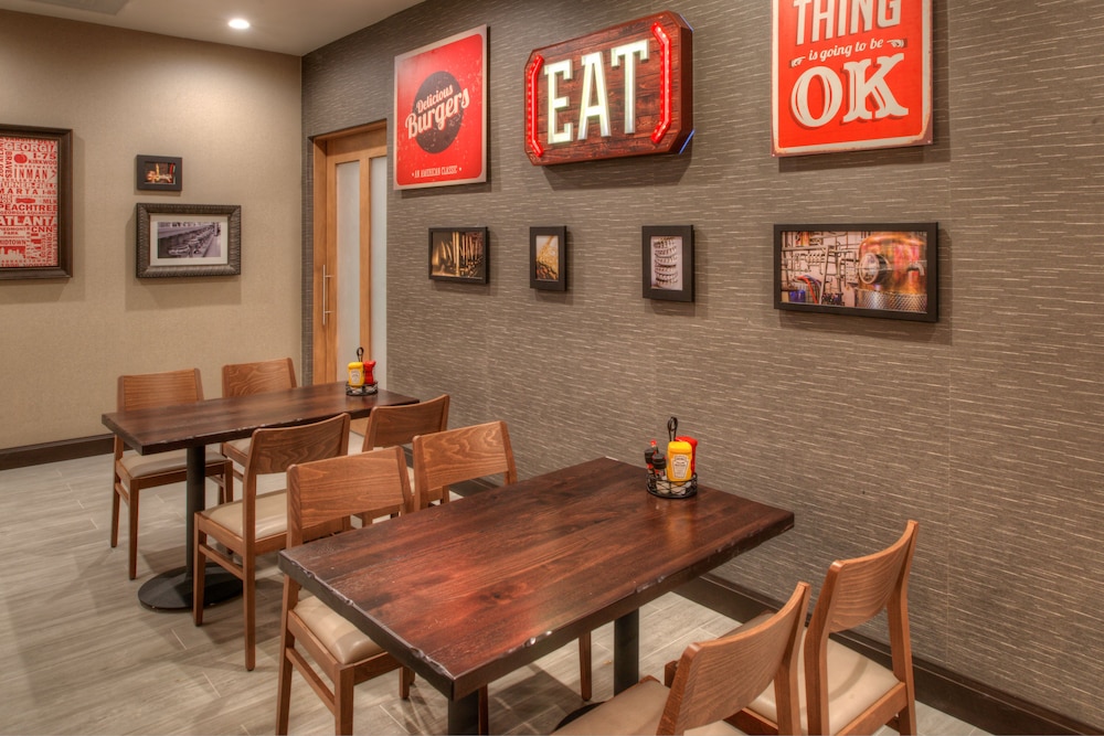Holiday Inn Hotel & Suites Houston West Katy Mills by IHG - photo 37