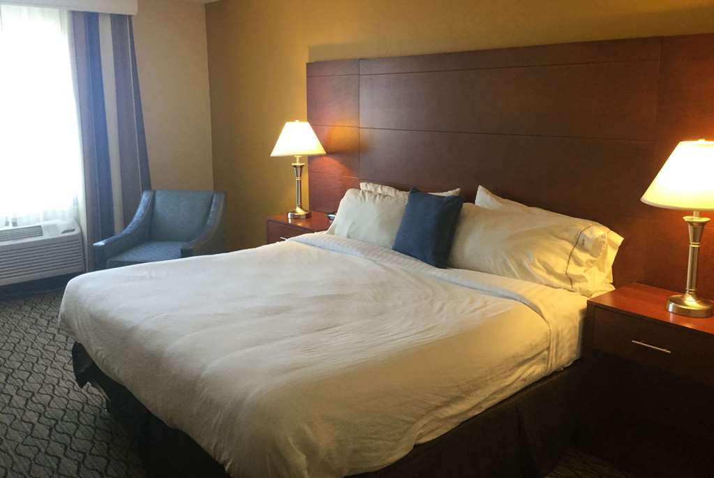 Baymont by Wyndham Mishawaka South Bend Area - photo 11