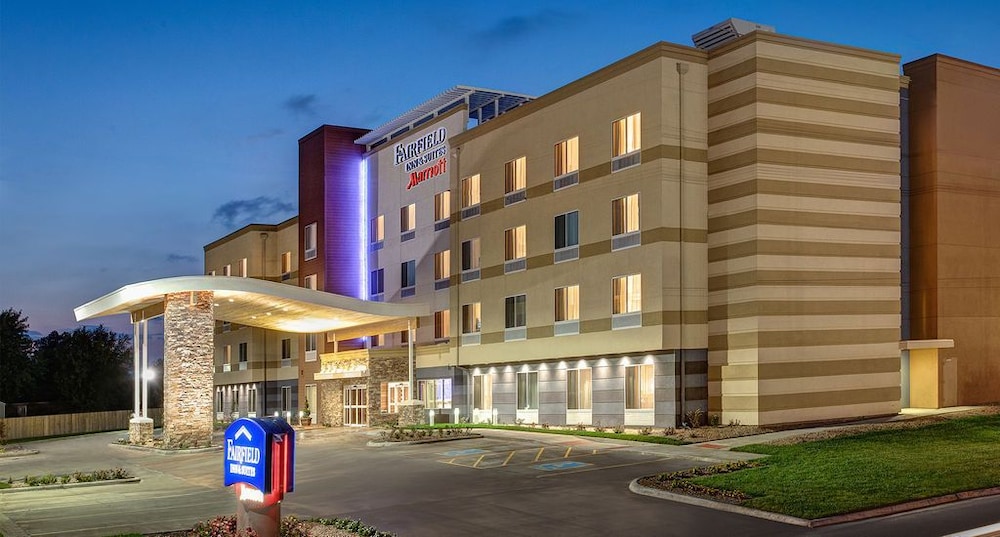 Fairfield Inn & Suites by Marriott Edmonton North in Edmonton, Canada