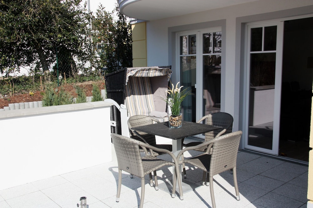Villa Rosa Sellin — 4-Star Luxury Hotel in Sellin, Germany