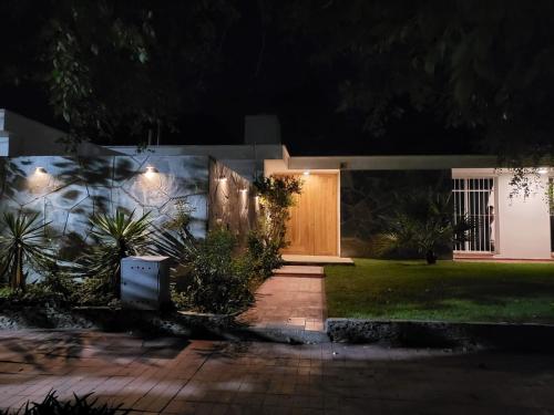 Casa La 310 — 4-Star Luxury Hotel in Lujan, Argentina