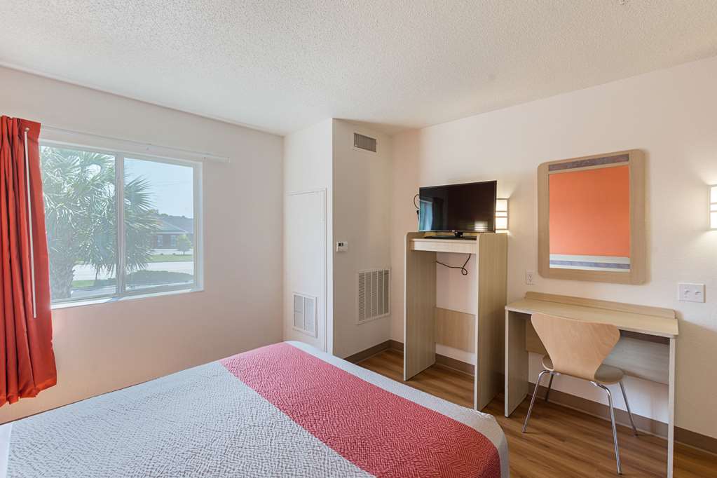 Motel 6 Columbia SC Fort Jackson Area - photo 10