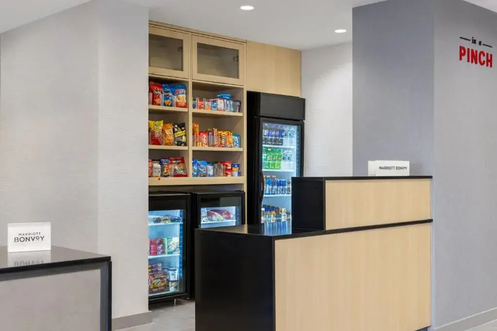 TownePlace Suites by Marriott Geneva at SPIRE Academy - photo 10