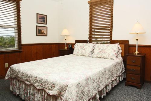 Wahoo by Oak Island Accommodations - photo 16
