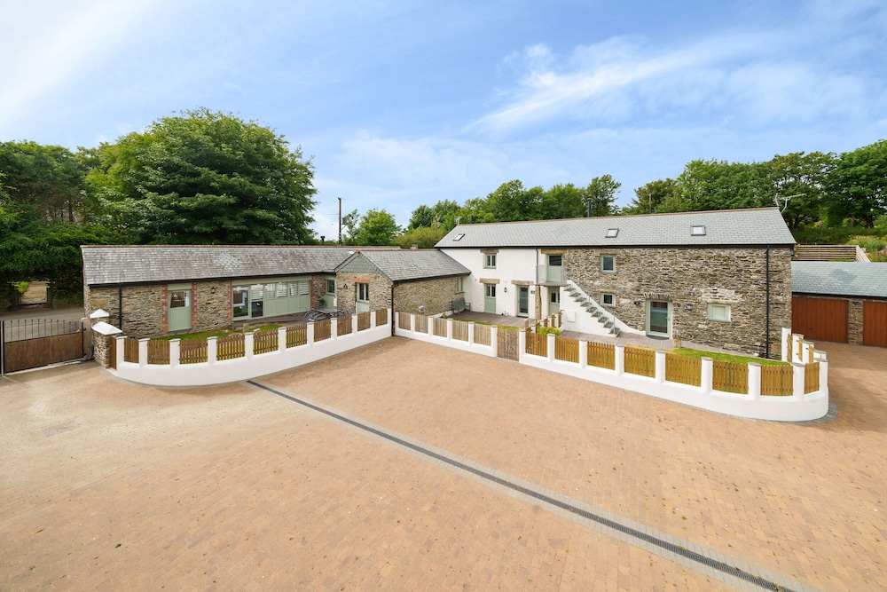 The Granary — hotel in Camelford