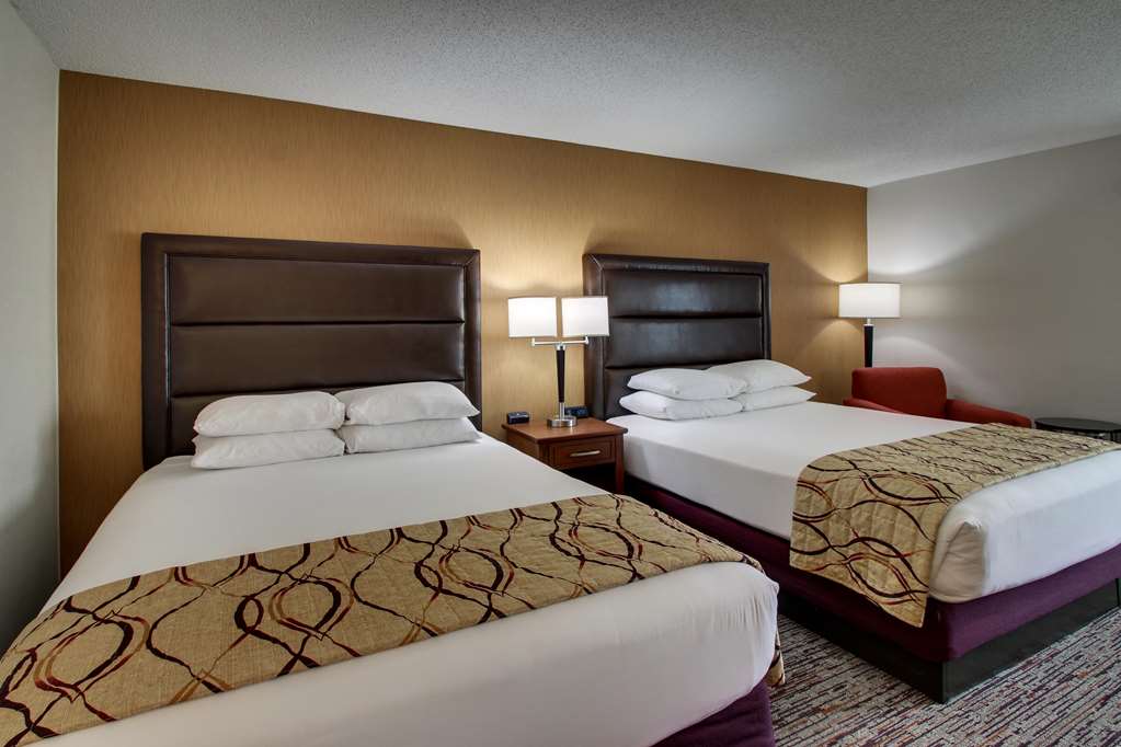 Drury Inn & Suites Evansville East - photo 36