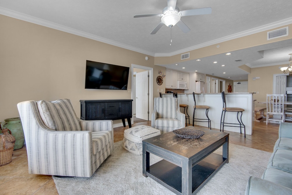 Treasure Island 0209 - photo 14