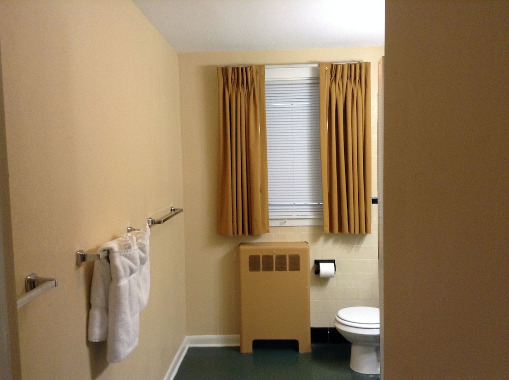 Briarcliff Motel - photo 15