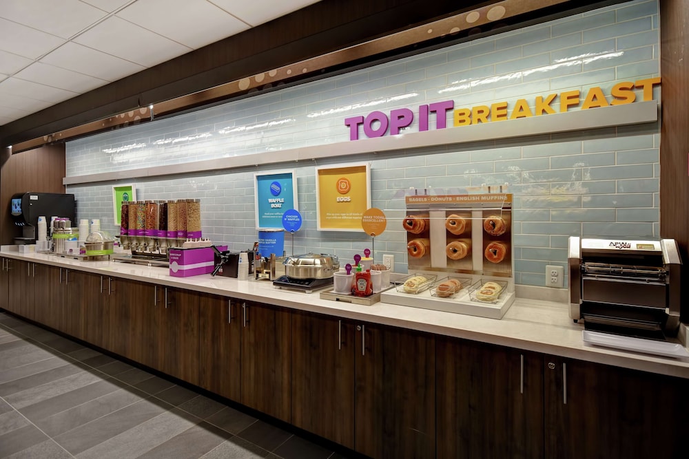 Tru By Hilton Denver South Park Meadows - photo 32