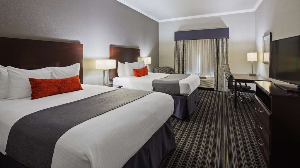 Best Western Plus Austin Airport Inn & Suites - photo 3