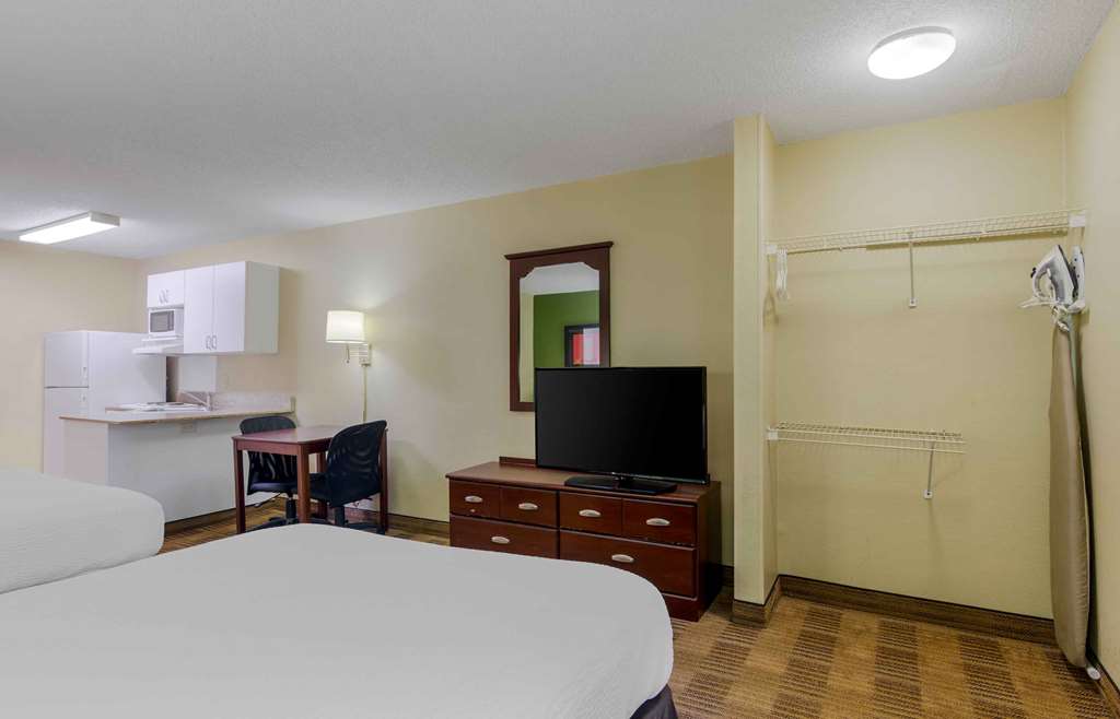 Extended Stay America Select Suites Atlanta Alpharetta Rock Mill Rd. - photo 18