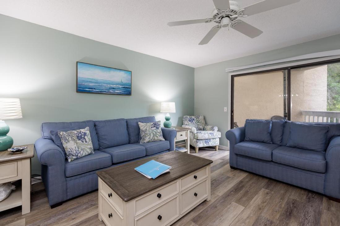 167 Colonnade Club in Hilton Head Island, United States