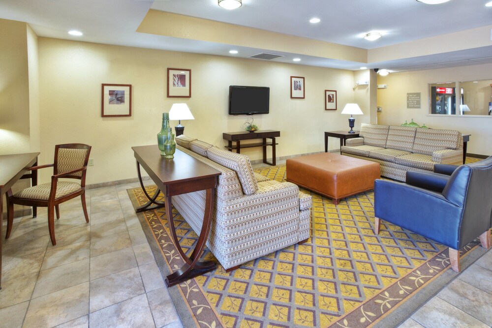 Candlewood Suites Ft Stockton by IHG - photo 25