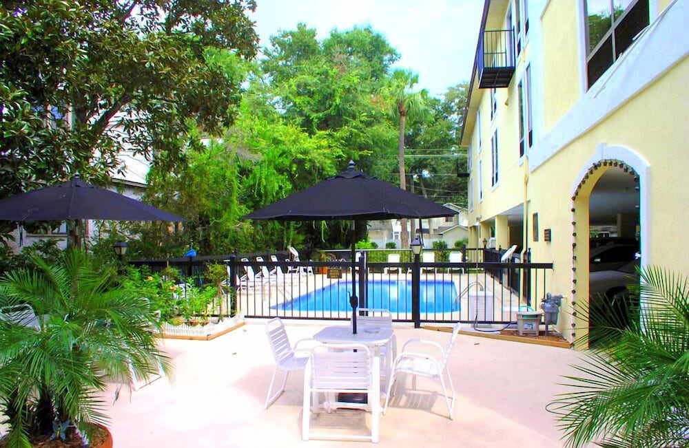 Saint Simons Inn by the Lighthouse - photo 174