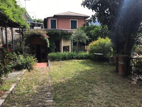 Casa Della Pina — 4-Star Luxury Hotel in Recco, Italy