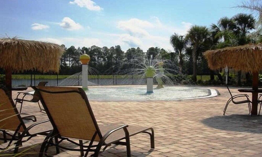 Beautiful Waterfront Townhome Wsplashpool 3024 - photo 24