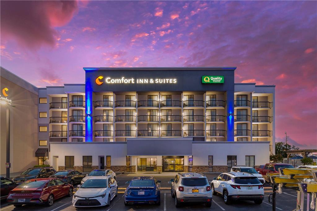 Quality Inn & Suites Spring Lake Fayetteville near Fort Bragg - photo 5