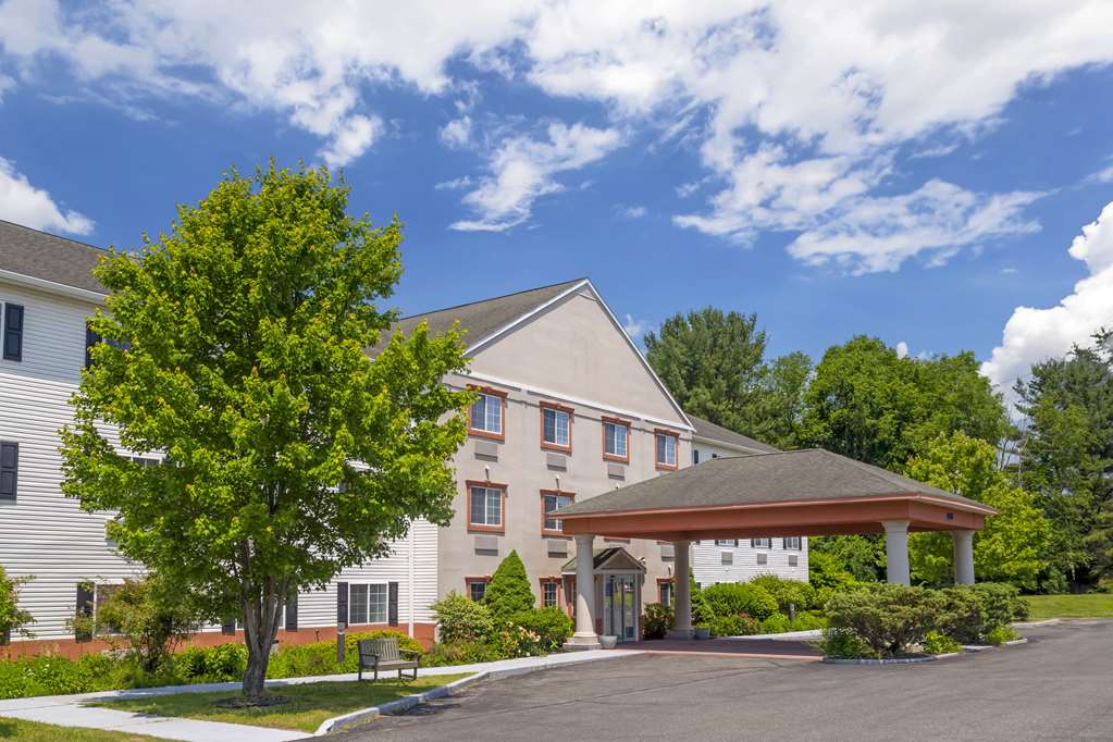 Best Western Plus Berkshire Hills Inn & Suites - photo 34