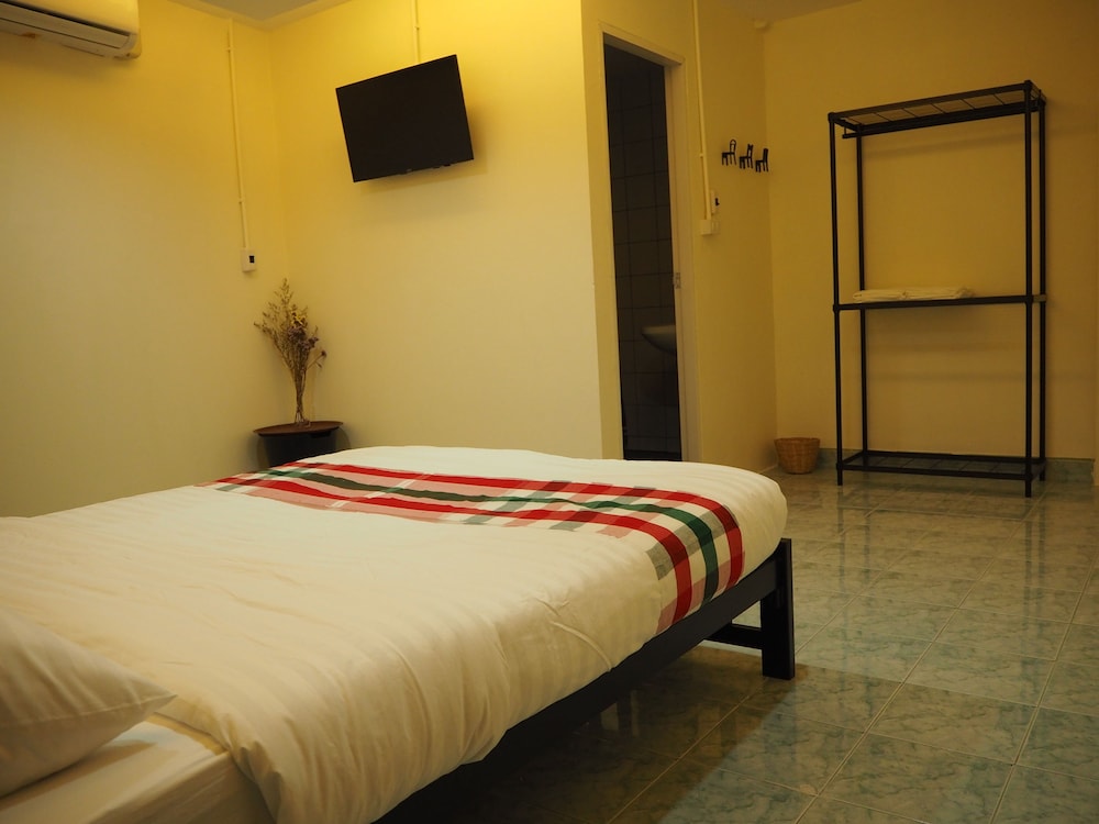 Sleep At Home Don Mueang