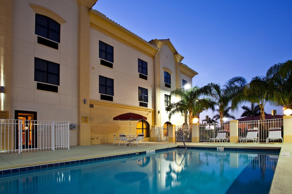 Holiday Inn Express Stuart by IHG - photo 14