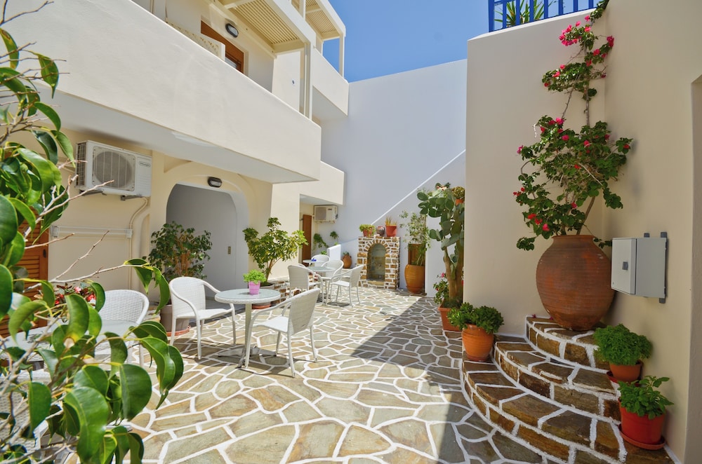 Margo Studios in Naxos, Greece