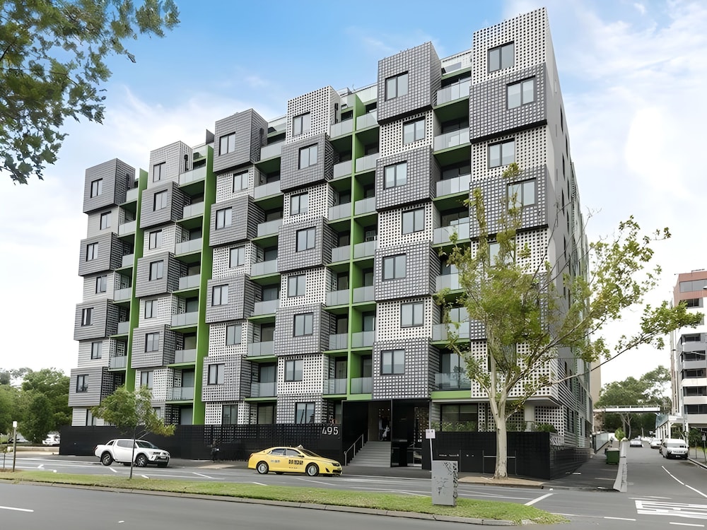 Alexander - carbon neutral hotel in Melbourne
