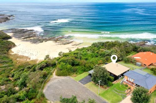 Bommie Coastal Headland — Ulladulla