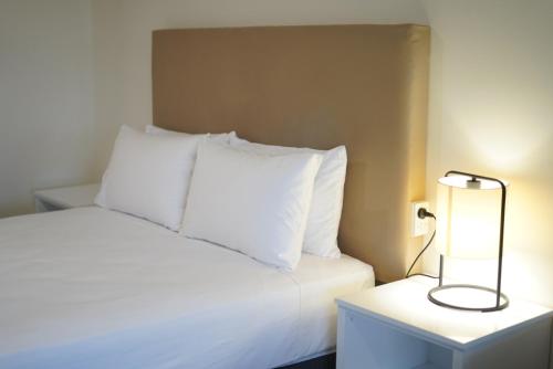 Porky’s Motel Rockhampton in Rockhampton, Australia