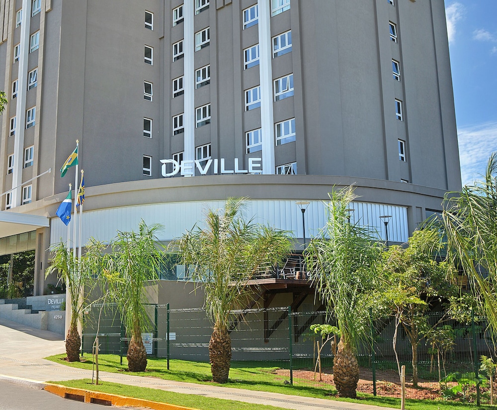 Hotel Deville Prime Campo Grande — 4-Star Luxury Hotel in Campo Grande, Brasil