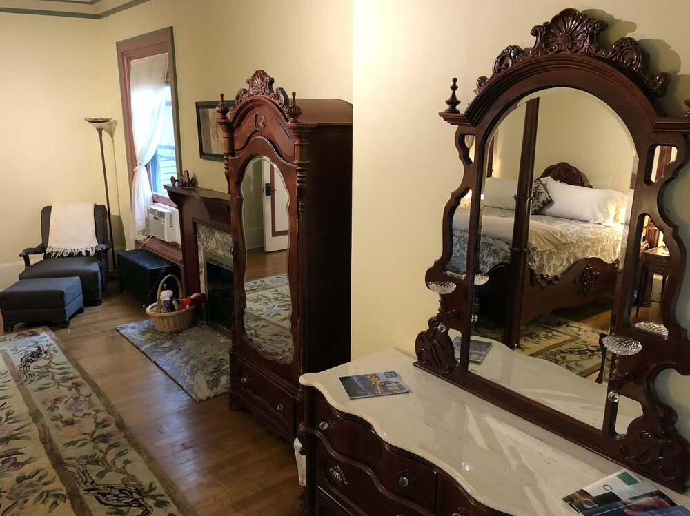 The Parsonage Inn - photo 12