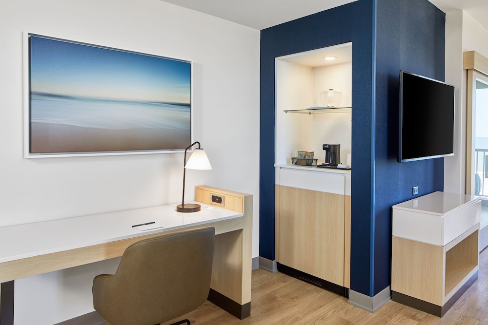 SpringHill Suites by Marriott Jacksonville Beach Oceanfront - photo 16