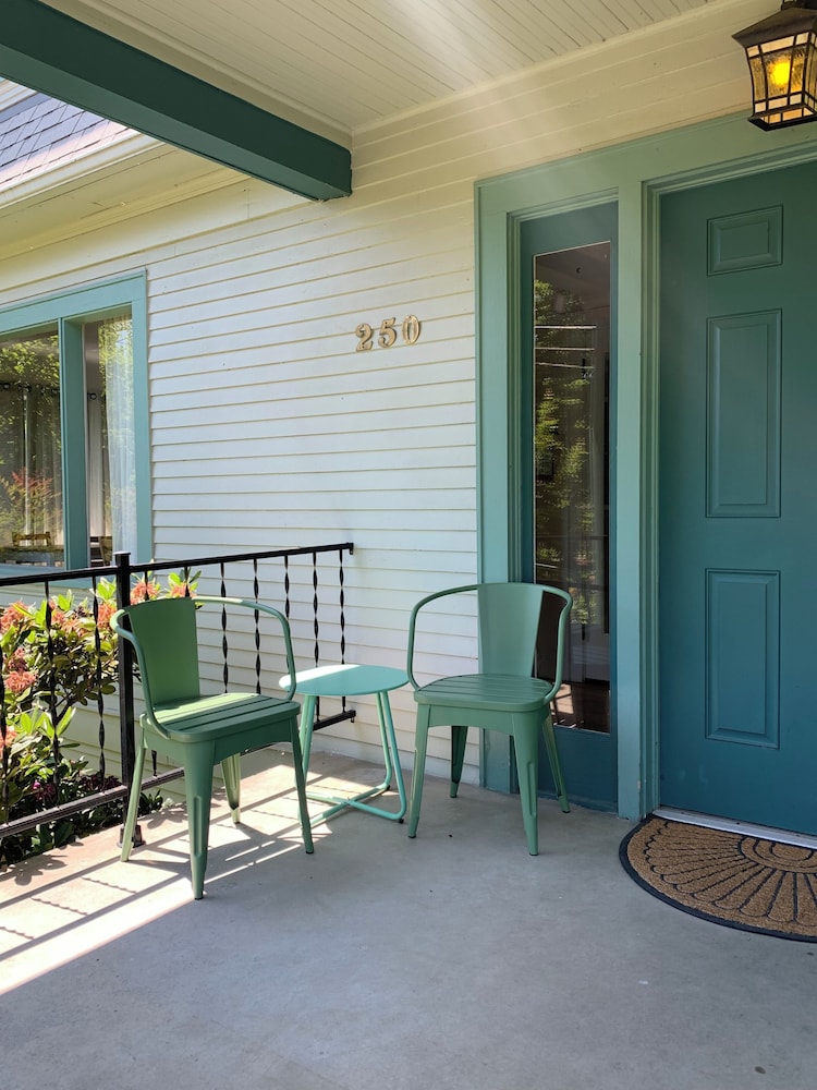 Riverpath Inn - photo 44