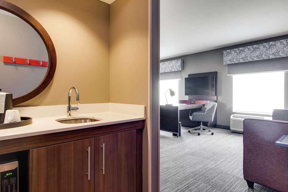 Hampton Inn & Suites Nashville North Skyline - photo 27