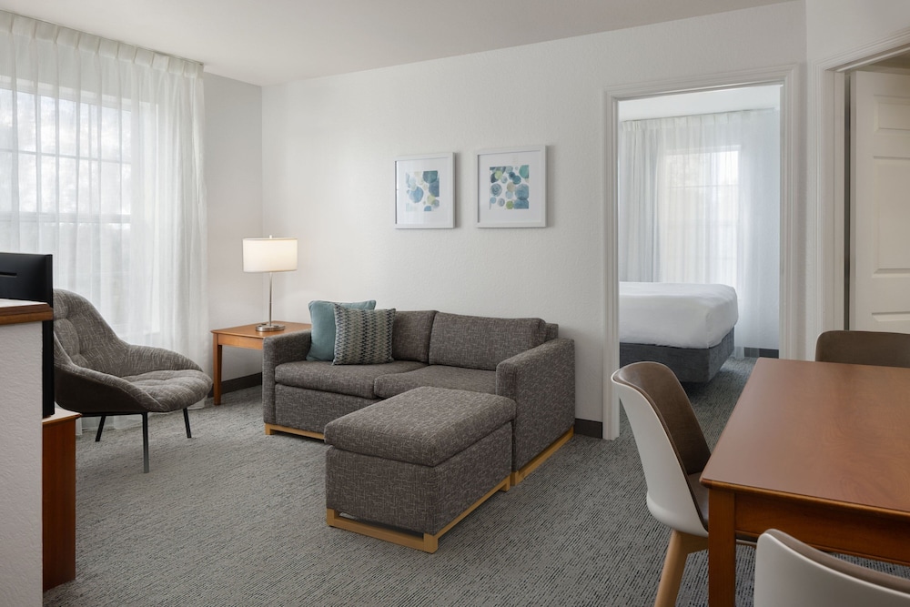 TownePlace Suites by Marriott Orlando East UCF Area - photo 24
