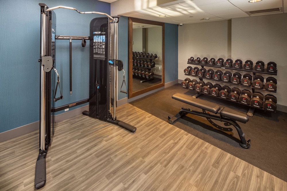 Hampton Inn Asheville Tunnel Rd. - photo 23