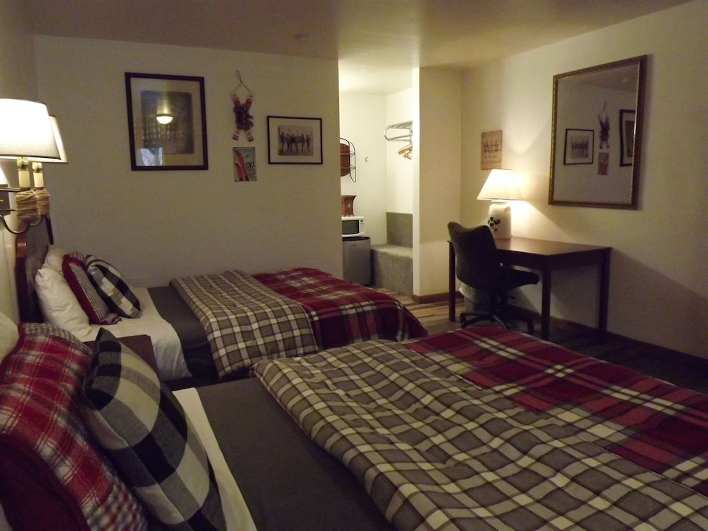 Crest Country Inn - photo 83