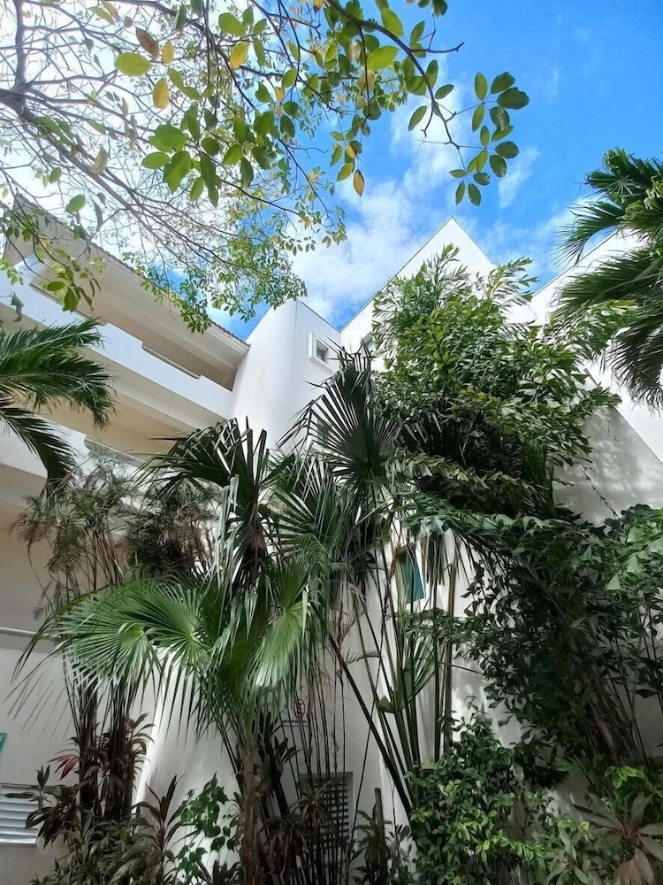 Riviera Maya Suites