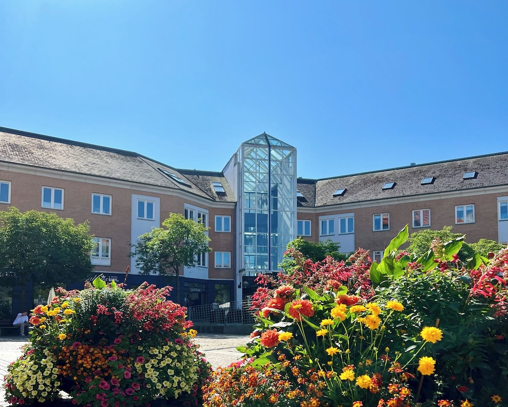 Mortens Kro Boutique Hotel — 4-Star Luxury Hotel in Aalborg, Denmark