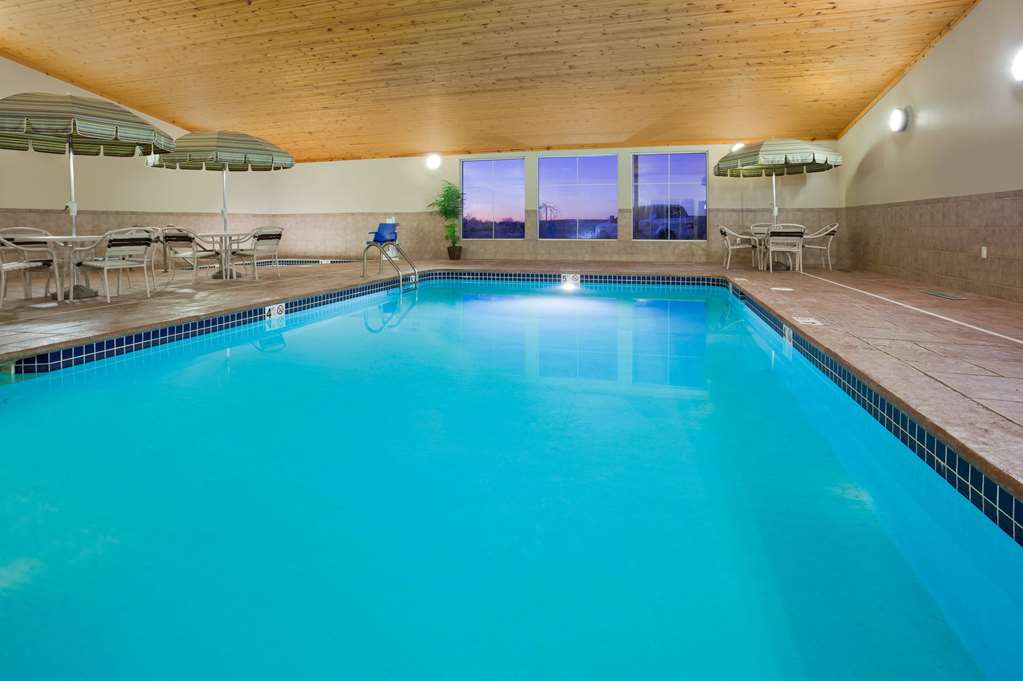 AmericInn by Wyndham Osage - photo 11