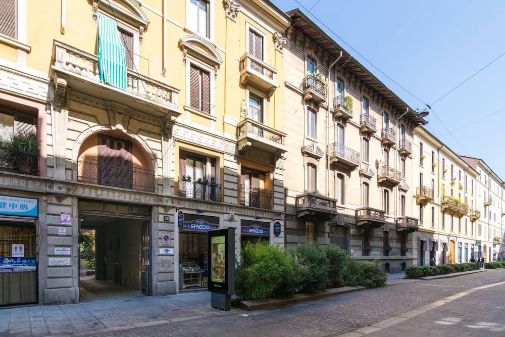 Sweet Home in Center — 4-Star Luxury Hotel in Milan, Italy