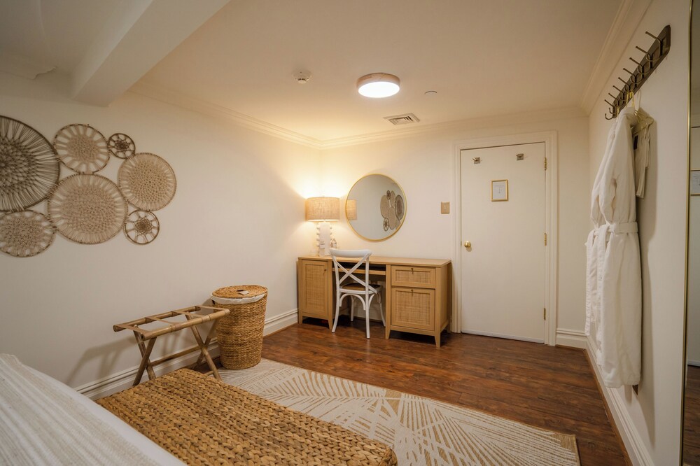 Coastal Chateau - photo 36