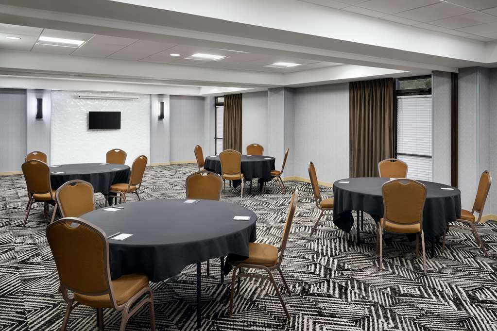 Hyatt Place Greensboro - photo 42