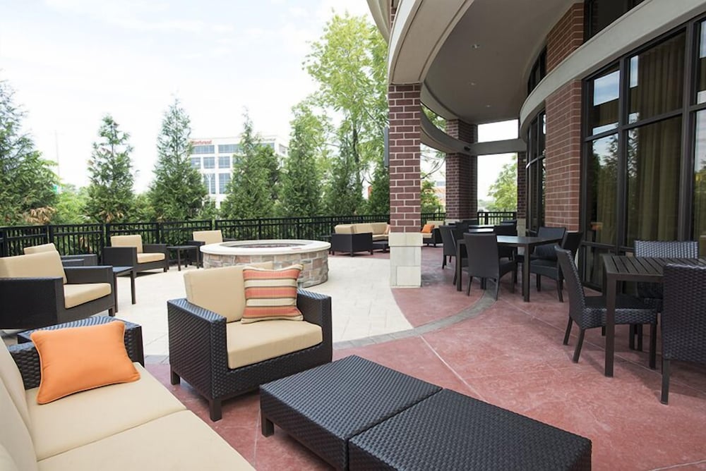 Courtyard Cincinnati Midtown Rookwood - photo 35