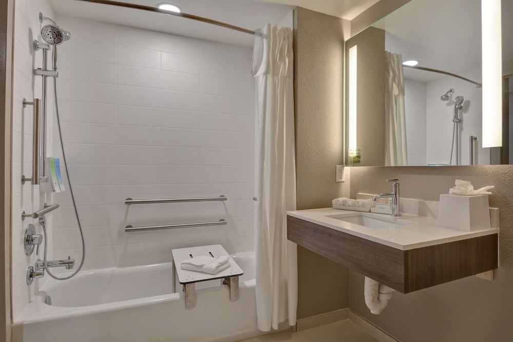 Home2 Suites by Hilton Ormond Beach Oceanfront - photo 14